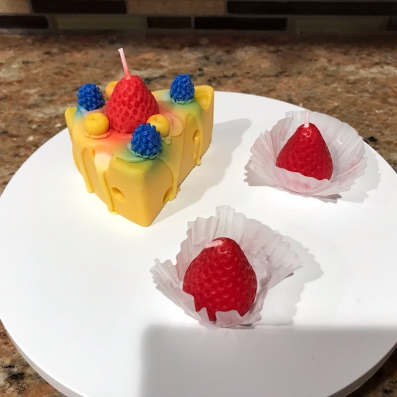 3pc Scented Candles 😍🔥 - Picture 1 of 14
